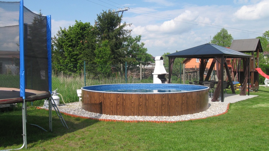 UBYTOVÁNÍ NA VYHLÍDCE - Venkovní bazén - venkovní bazén