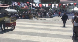 obrázek - Perşembe Cumhuriyet Meydanı