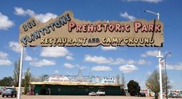 obrázek - Flintstone's Bedrock City