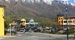 obrázek - Remarkables Park Town Centre