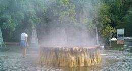 obrázek - Ruksavarin Hot Spring (บ่อน้ำพุร้อนรักษะวาริน)