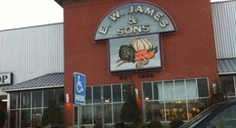 obrázek - E W James & Sons Supermarket