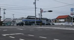 obrázek - ローソン 詫間駅前店