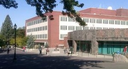 obrázek - Compton Union Building (CUB)