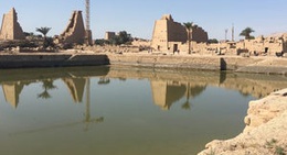 obrázek - Sacred Lake (البحيرة المقدسة بمعبد الكرنك)