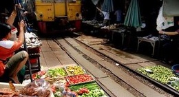 obrázek - Meklong Market (ตลาดร่มหุบ)
