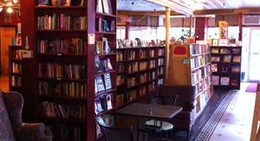 obrázek - Inquiring Minds Bookstore and Coffee