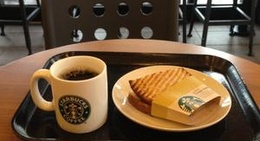 obrázek - Starbucks Coffee 姫路飾磨店