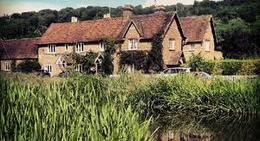 obrázek - Aldbury Pond