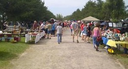 obrázek - Marché Aux Puces Lachute