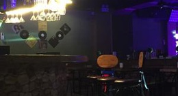 obrázek - 一品江岸酒吧 YiPin JiangAn Bar