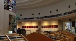 obrázek - レ・コード館