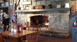 obrázek - Cracker Barrel Old Country Store