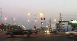 obrázek - สี่แยก ชุมแพ