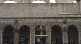 obrázek - Claustros de la compania