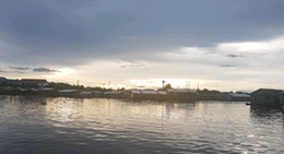 obrázek - ท่าน้ำเมืองกาญจนบุรี