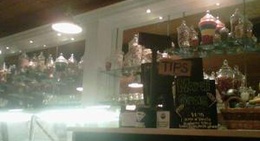 obrázek - Over The Top Ice Cream Parlor