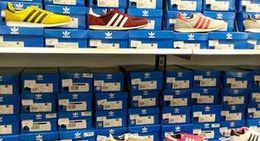 obrázek - adidas Outlet