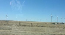 obrázek - Windmills On A Hilltop