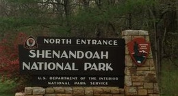 obrázek - Shenandoah National Park - Front Royal Entrance Station