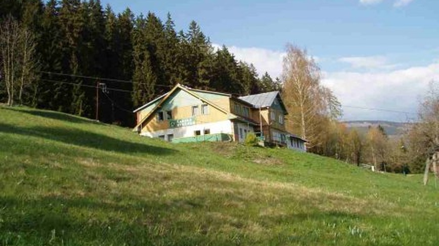 Penzion Labská vyhlídka - 541-2.jpg - jarní pohled