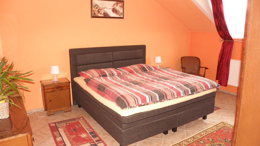 Apartmány Mirka Lipno - Apartmány Mirka Lipno - růžový pokoj horní apartmán