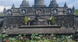 obrázek - Budhist Temple (Banjar Singaraja)