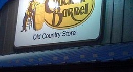 obrázek - Cracker Barrel Old Country Store