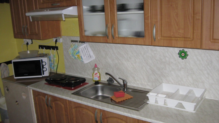 B&B penzion OSTRAVA - kuchyňka_Na Nivách - kompletně vybyvená