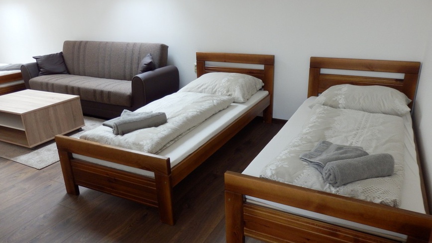 Penzion Opolany u Poděbrad - Pokoj v podkroví pro 4 osoby - Pokoj v podkroví pro 4 osoby