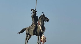 obrázek - King Taksin Monument (พระบรมราชานุสาวรีย์ สมเด็จพระเจ้าตากสินมหาราช)