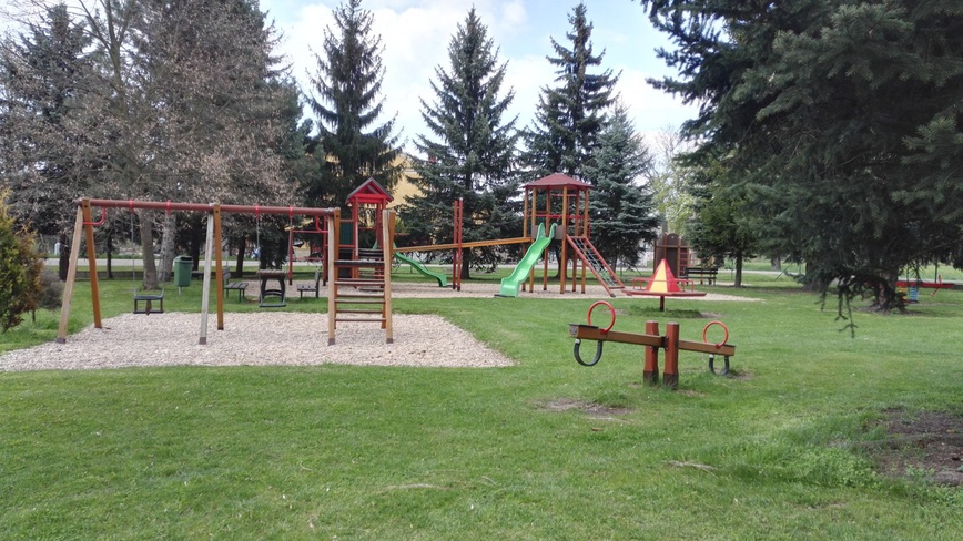 Penzion Opolany u Poděbrad - Hřiště Opolany - Hřiště Opolany